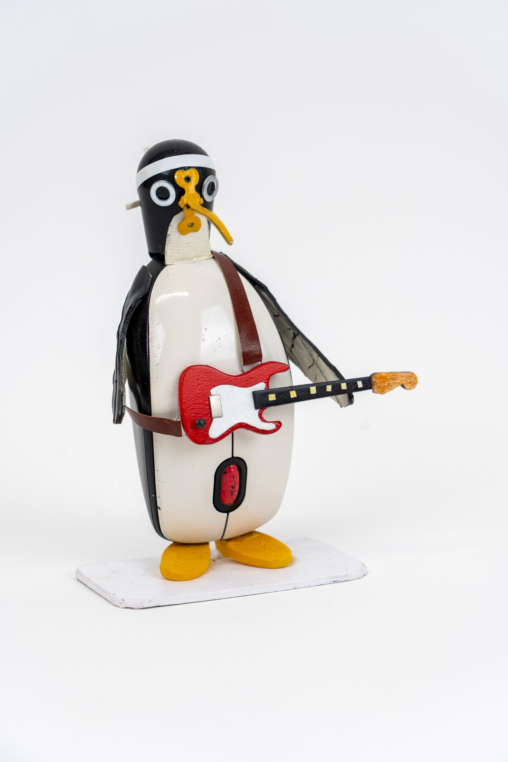 Pinguino chitarrista
