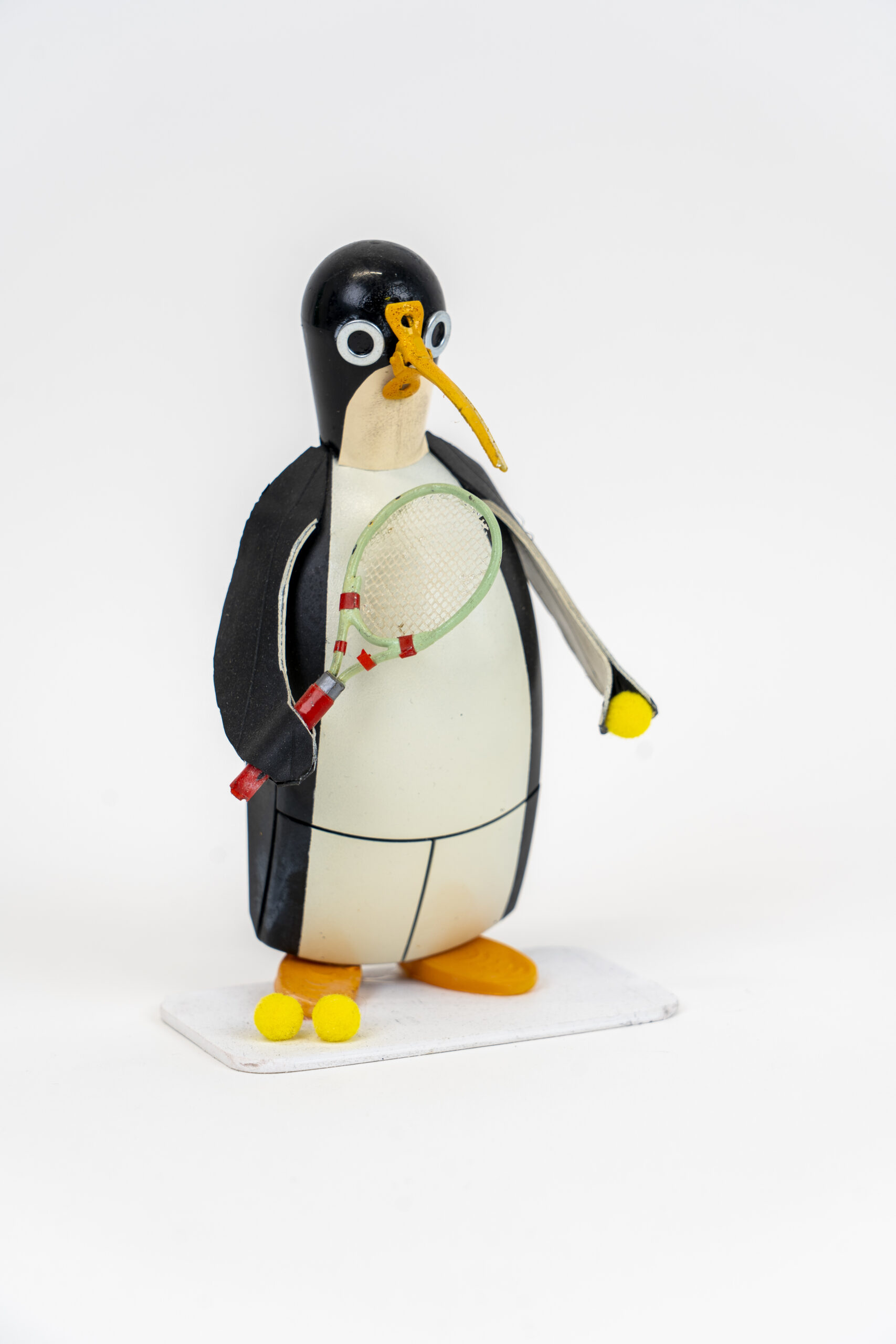 Pinguino tennista